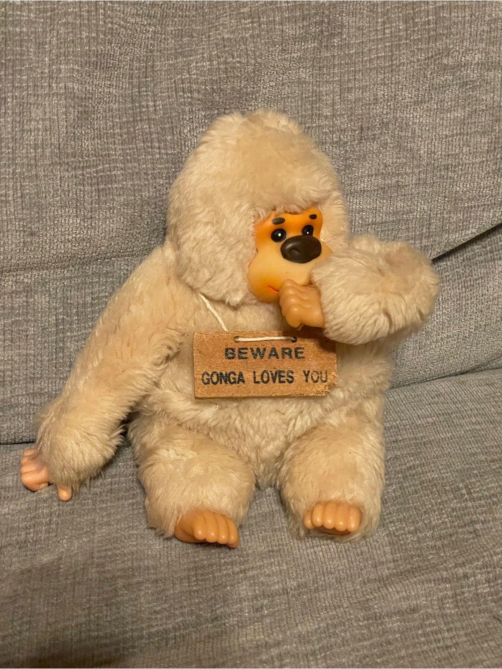 Vintage 1977 Gonga Bean Bag Plush * Russ Berrie & Co “Beware Gonga Loves You”